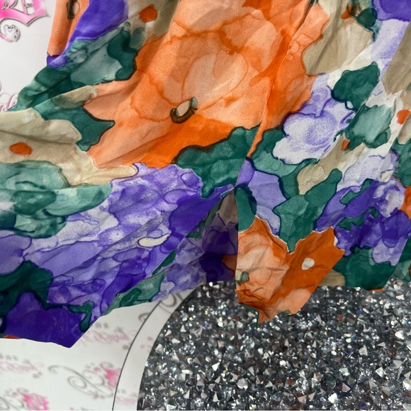 Vibrant Floral Mini Dress - Picture 5 of 10